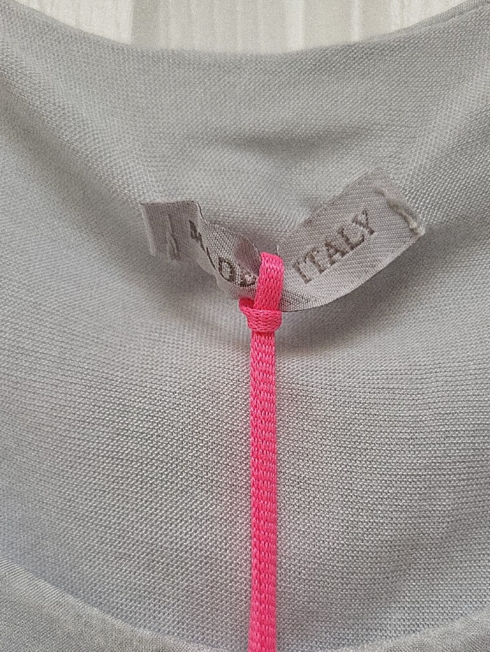 Sleeveless Silky & Flowy Asymmetrical Layered Dress in Light Gray.made In Italy - Picture 2 of 9